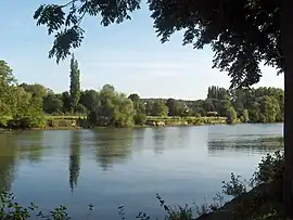 The River Oise near Mériel