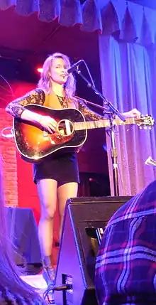 Landes performing in 2015 at the Chicago City Winery
