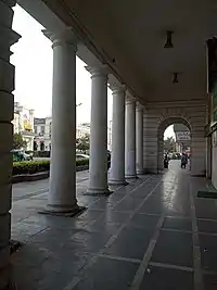 Effect of ban on social gathering 5 people at H block Connaught place