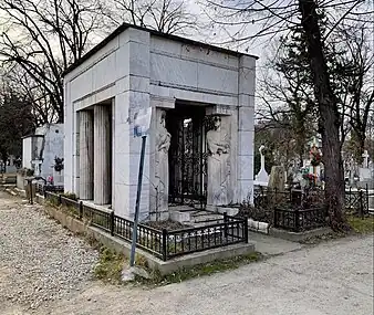 Mature - Grave of the Străjescu  Family, Bellu Cemetery, Bucharest, by George Cristinel, 1934