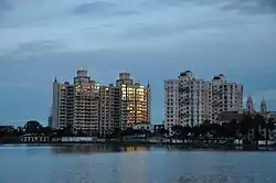 Mirania Lake, Topsia