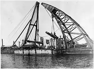 381/40 guns being installed on the monitor Alfredo Cappellini