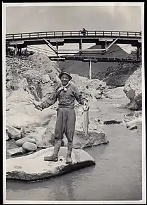 A fisherman wearing tabi with sewn-on woven-straw soles, 1915