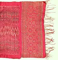 Songket end to a Singaraja silk selendang. Very old and somewhat worn