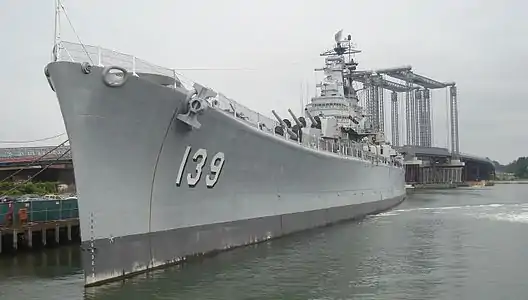 USS&nbsp;Salem&nbsp;(CA-139), site of the United States Naval Shipbuilding Museum.